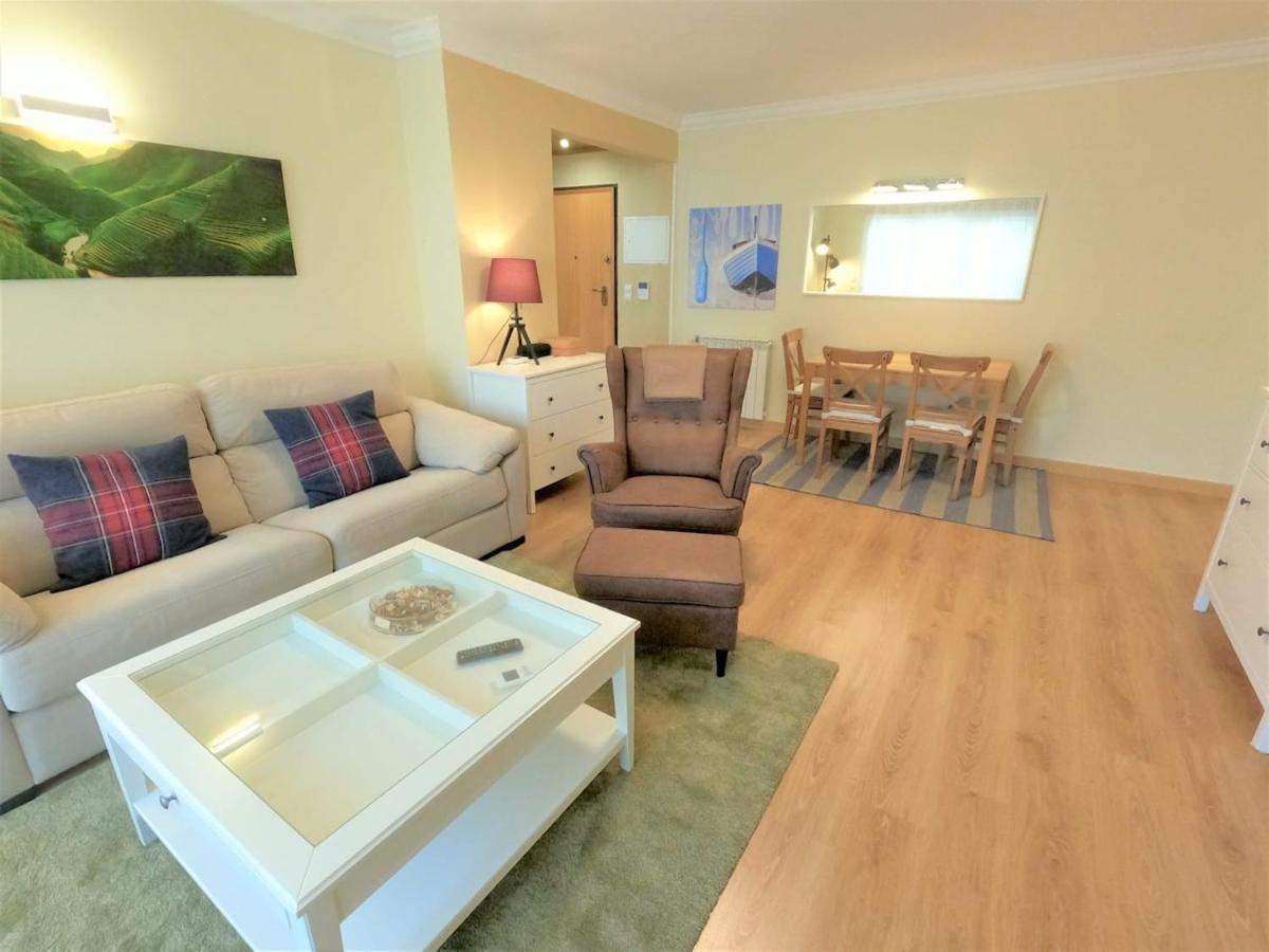 Carnaxide Modern T1 Apartment W Balcony In Carnaxide Oeiras Lisbon Dış mekan fotoğraf